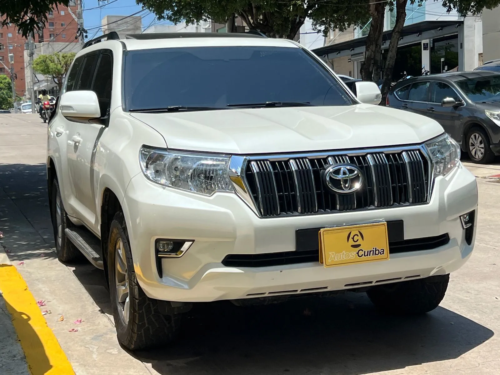 TOYOTA PRADO 2021