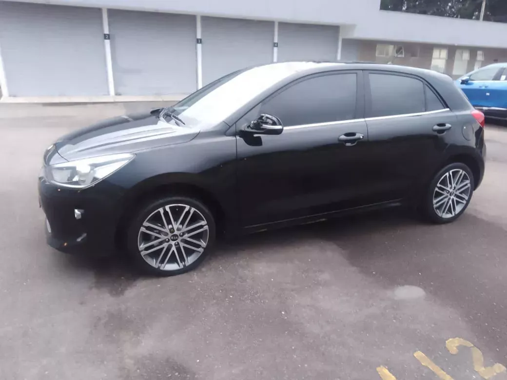 KIA RIO ZENITH 2020