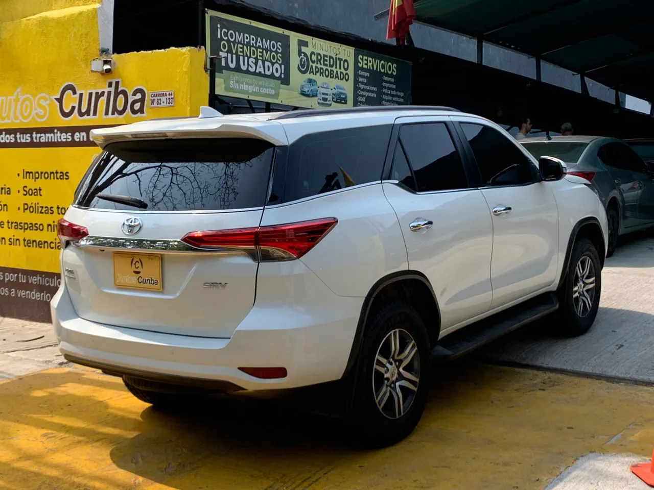 TOYOTA FORTUNER 2020