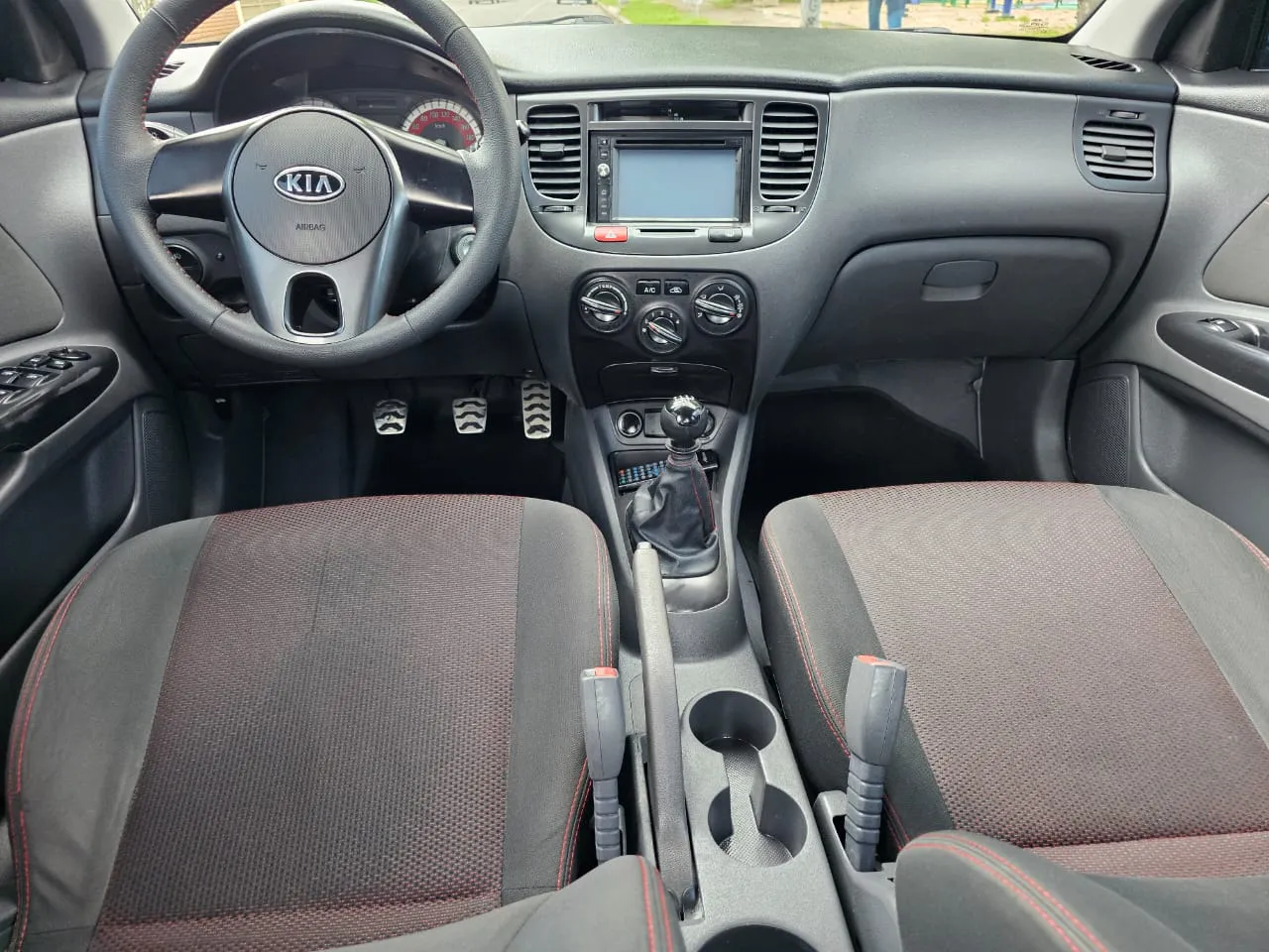 KIA RIO XCITE 1.6 SPORT 2010