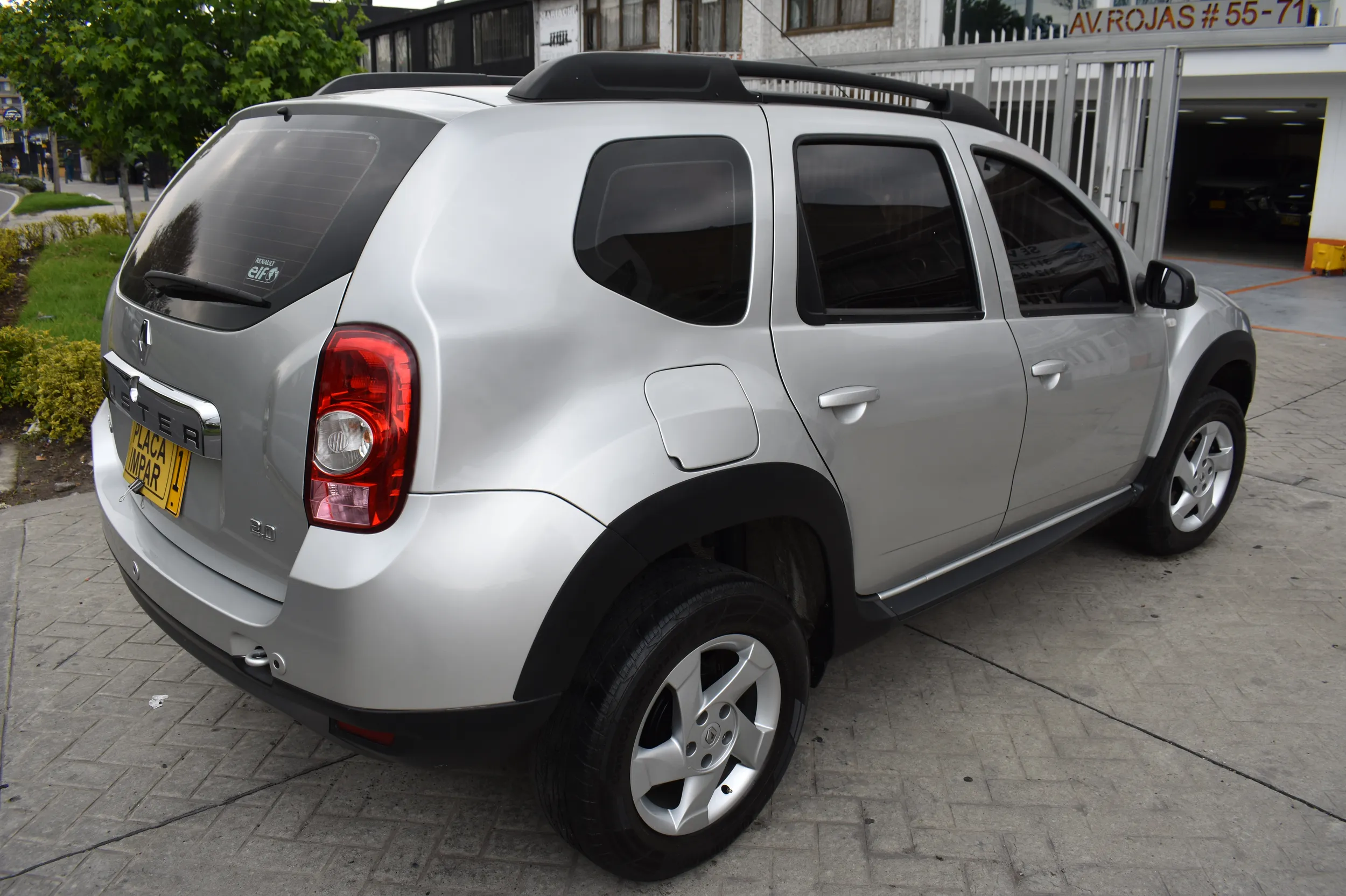 RENAULT DUSTER DUSTER DYNAMIQUE MT 2000CC 4X2 2016