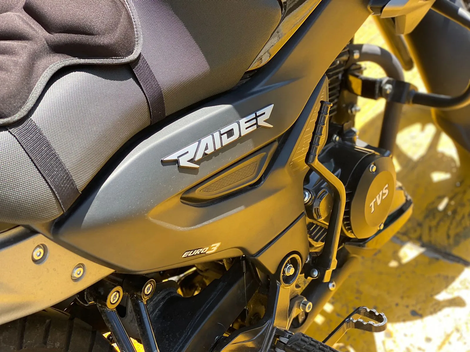 TVS RAIDER 125 2025