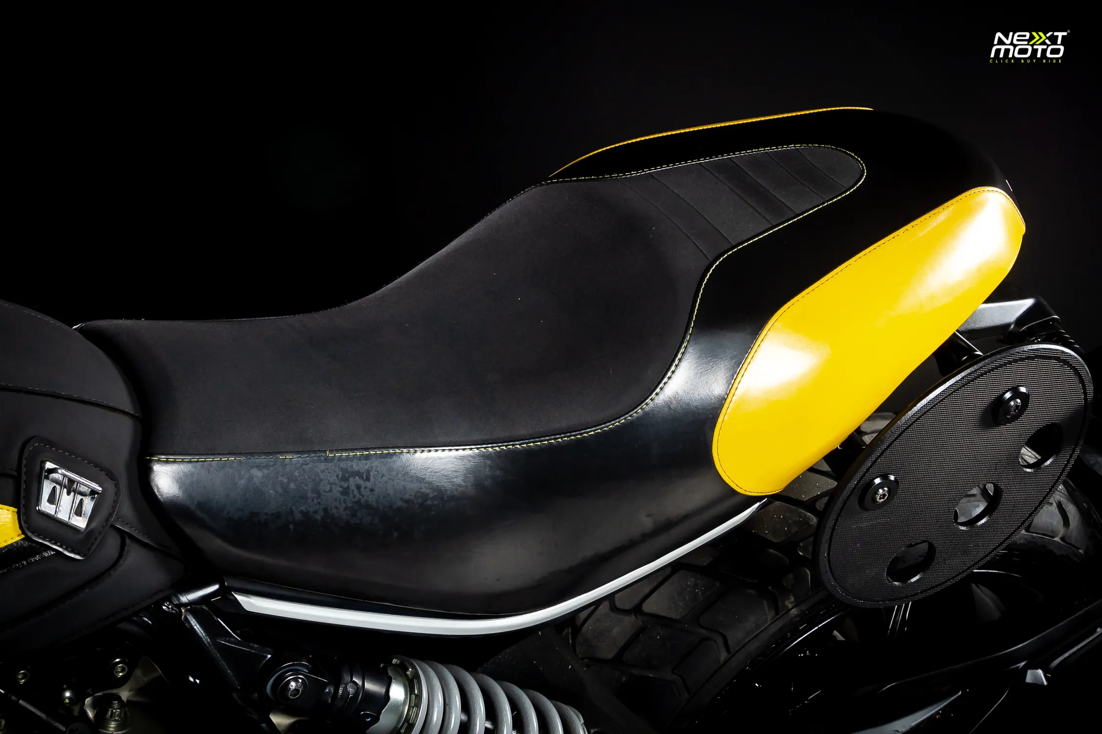 DUCATI SCRAMBLER FULL THROTTLE 2016