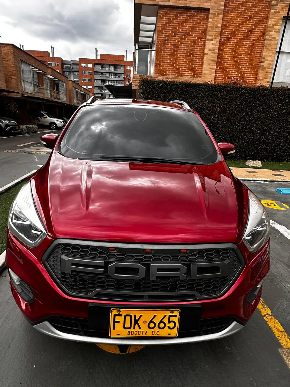 FORD ESCAPE TITANIUM 2018