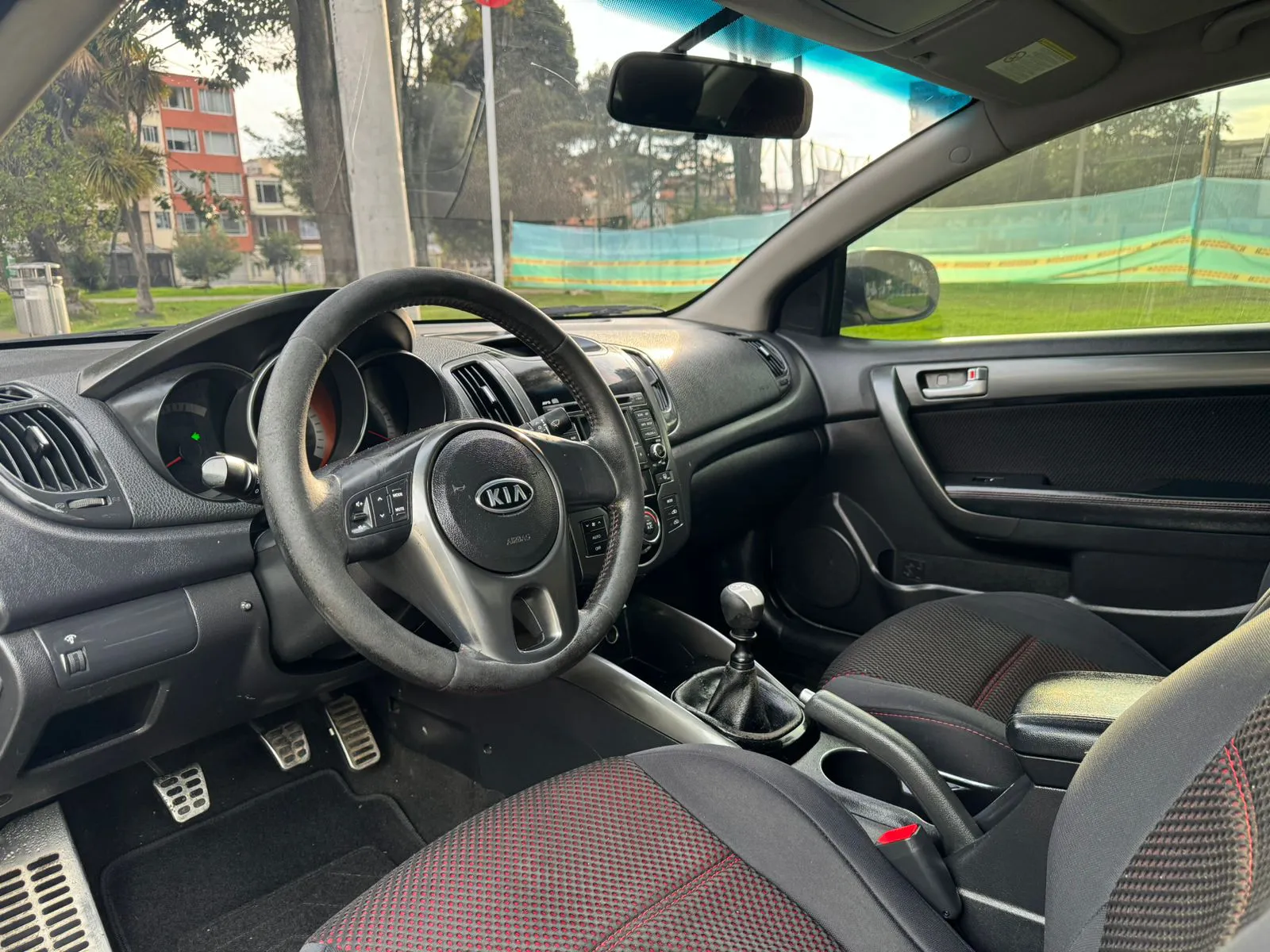 KIA CERATO KOUP SX 2013