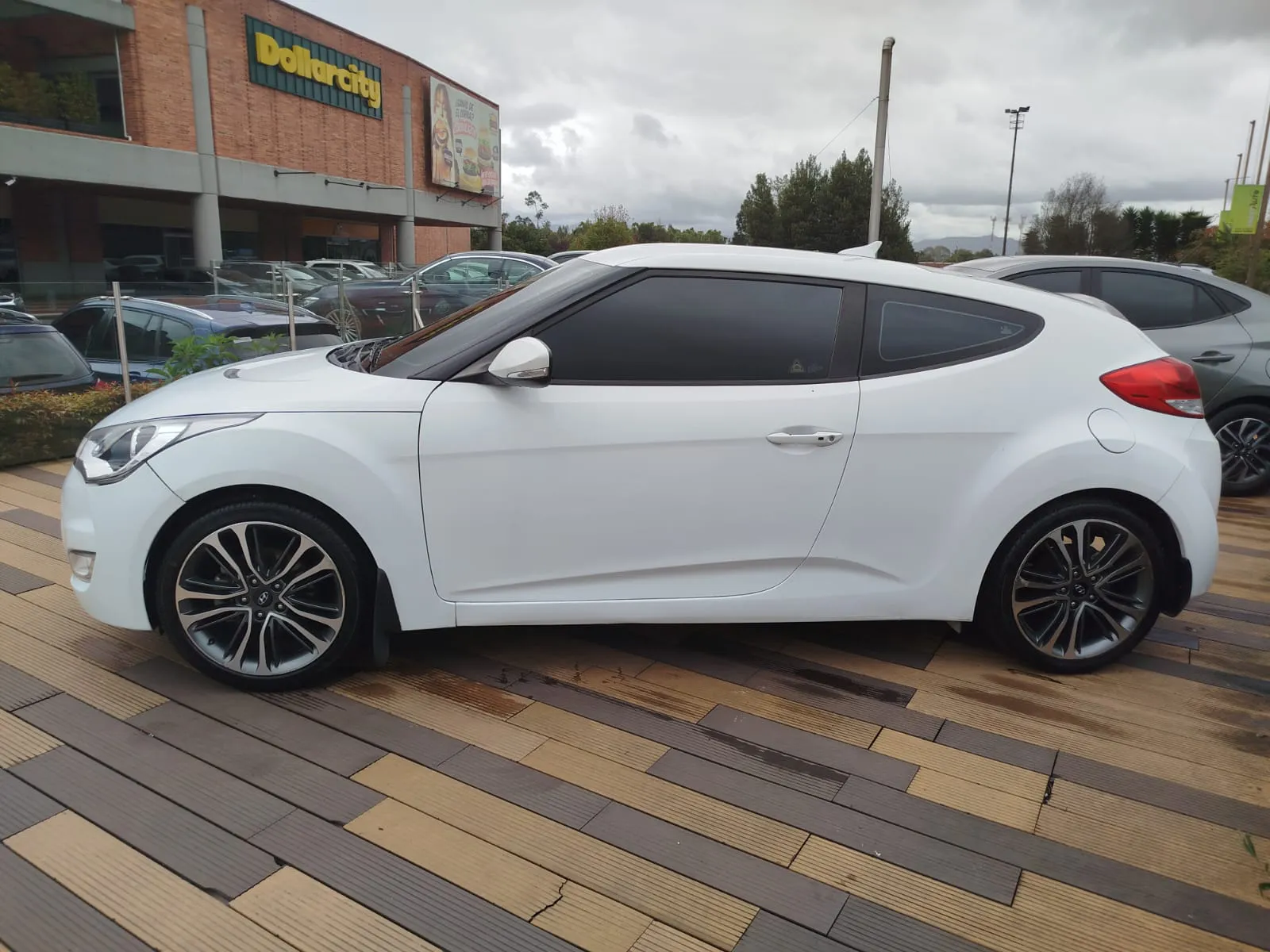 HYUNDAI VELOSTER [2] PREMIUM 2017