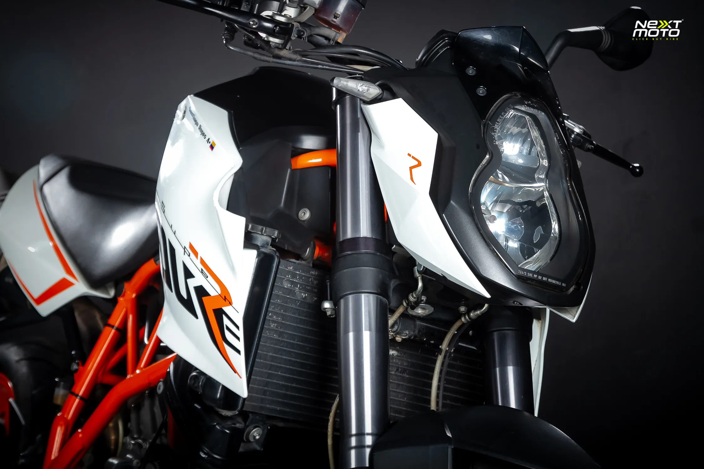 KTM 990.0 SUPERDUKE R 2013