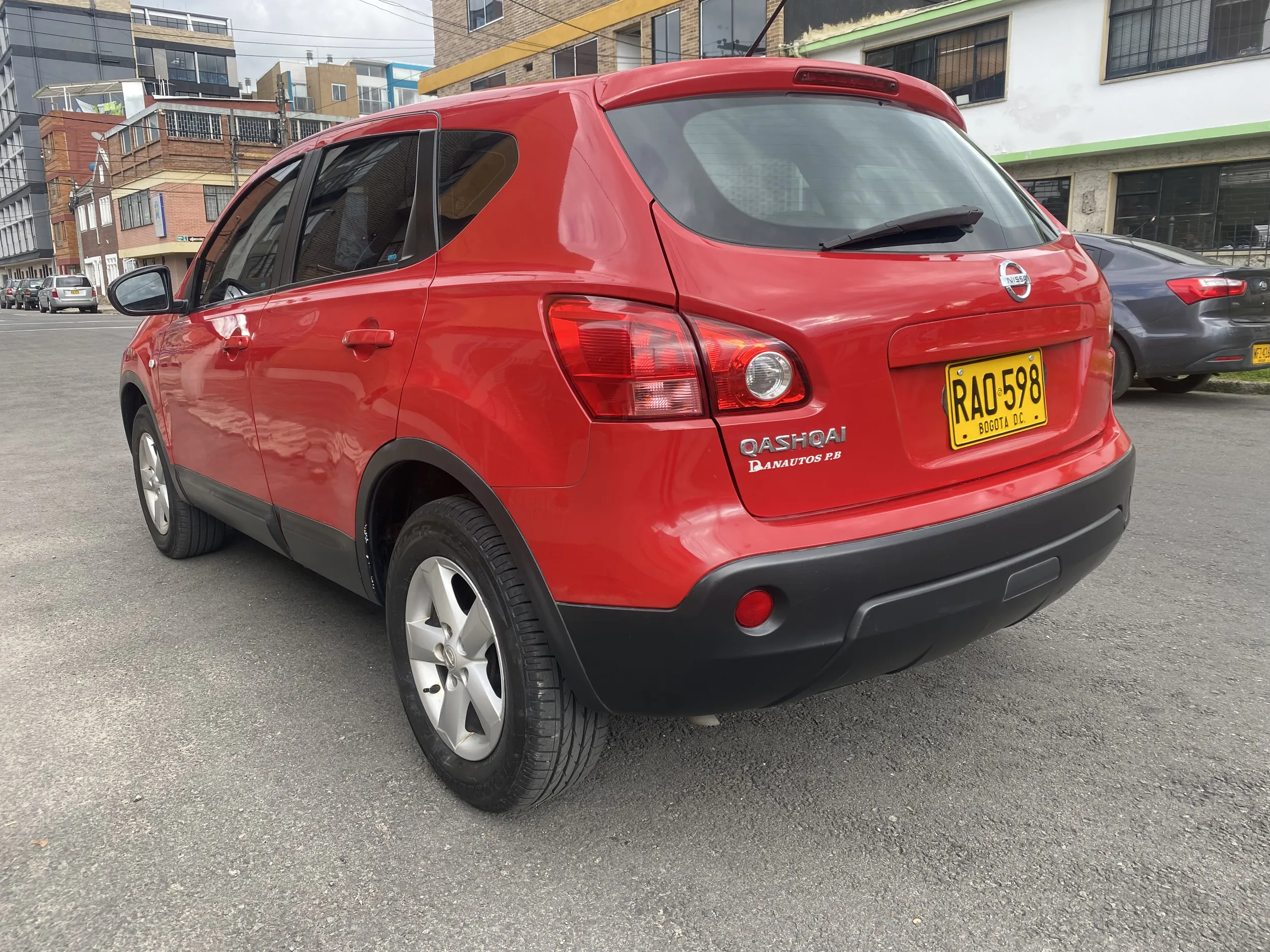 NISSAN QASHQAI 2010