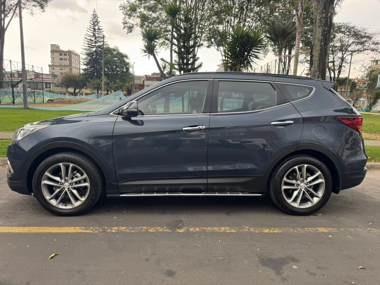 HYUNDAI Santa fe 2016