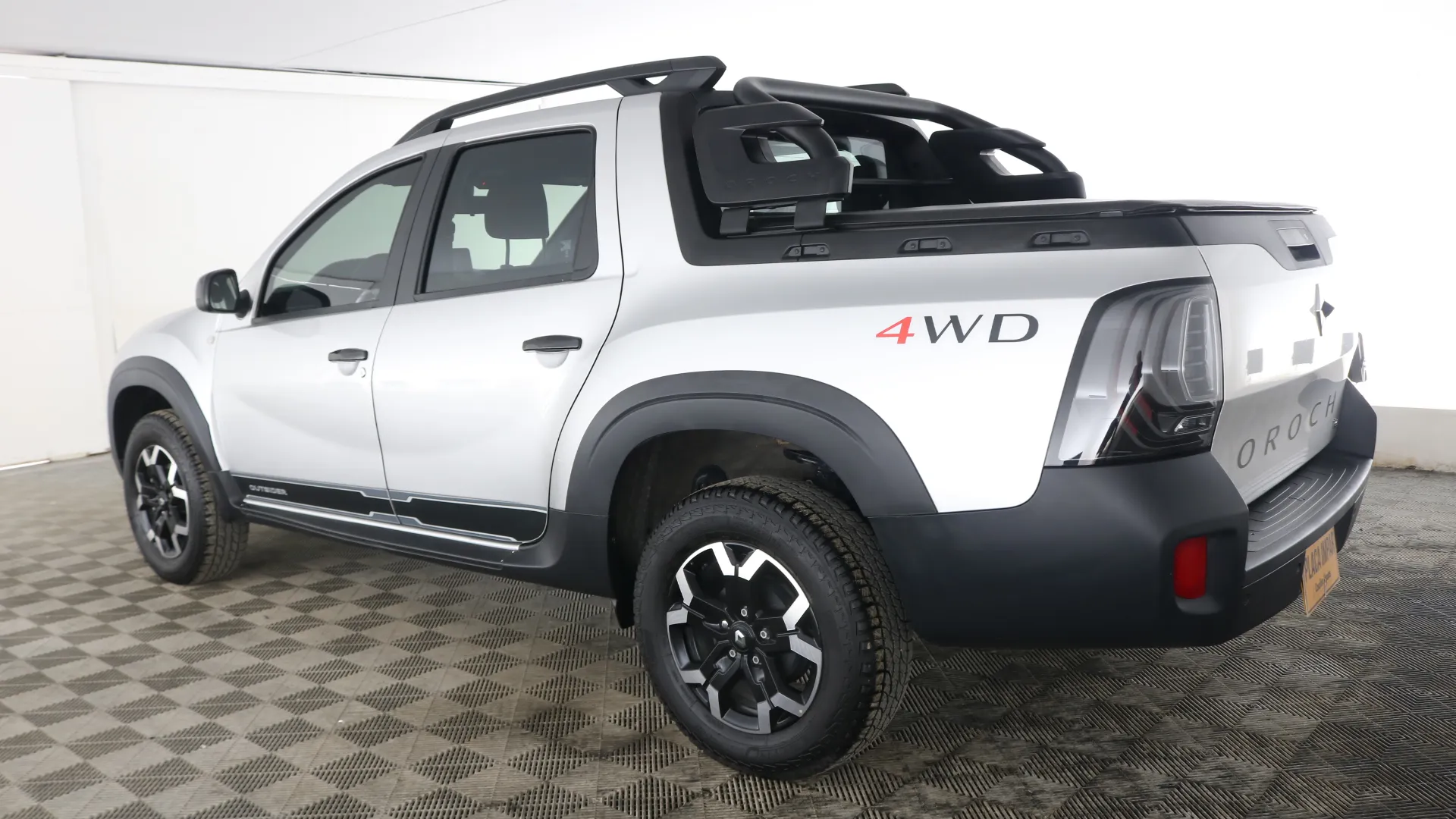 RENAULT DUSTER OROCH INTENS 2025