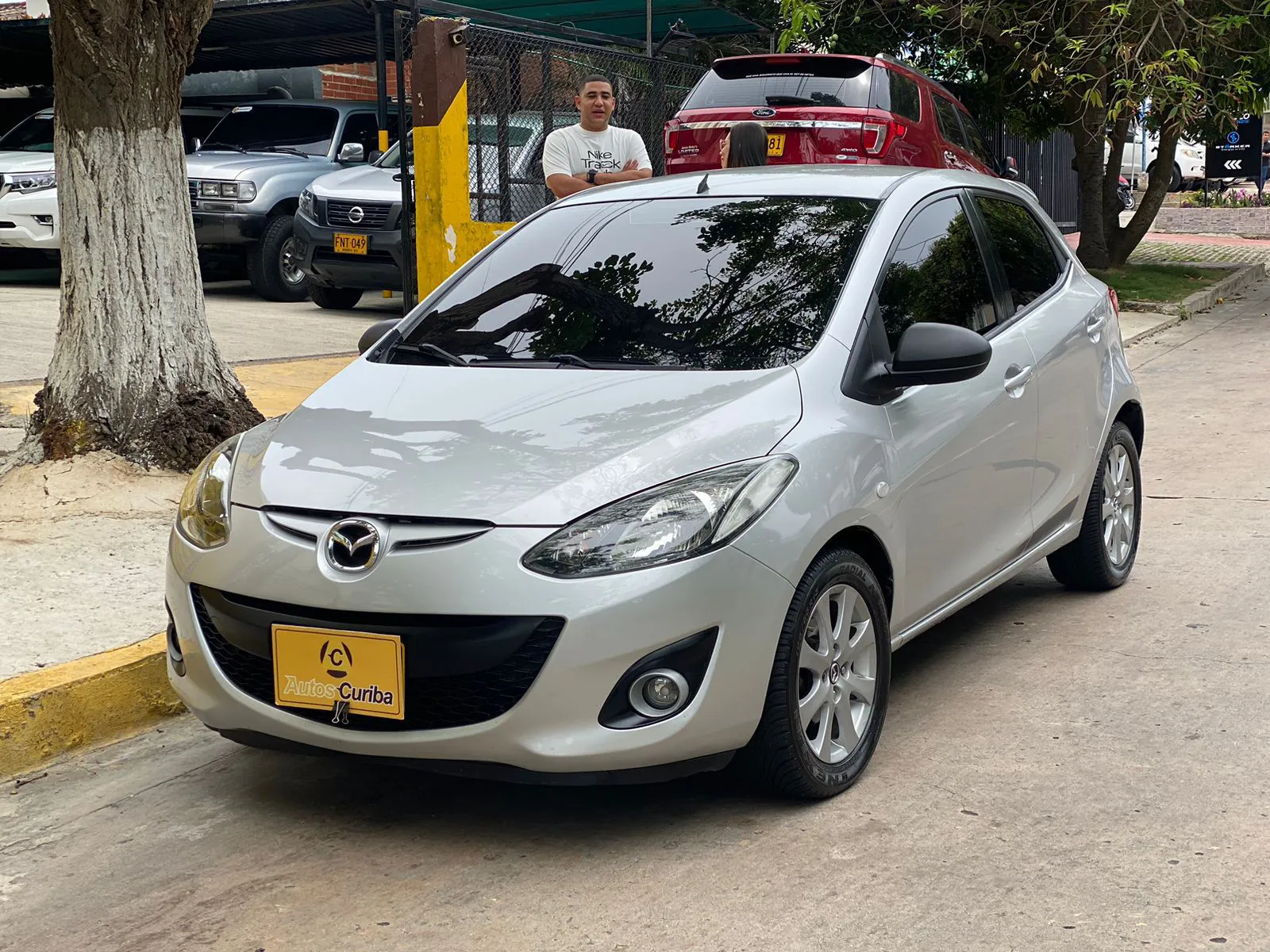 MAZDA 2 2015