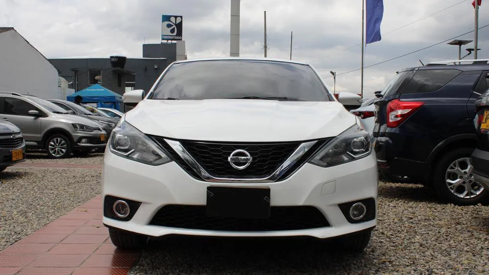 NISSAN SENTRA B17 [FL] SR 2020