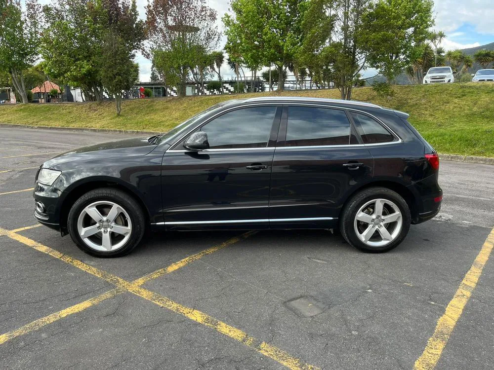 AUDI Q5 2.0 TFSI S-TRONIC LUXURY 2013