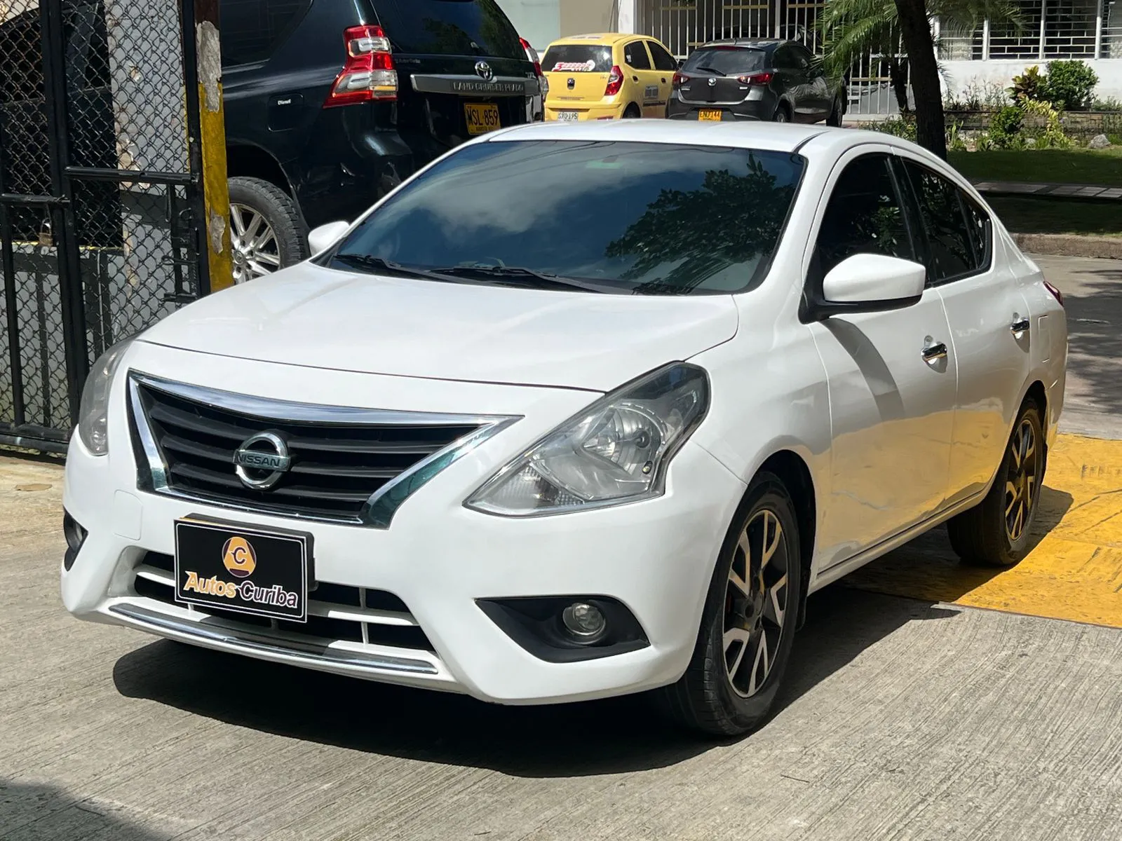 NISSAN VERSA 2019