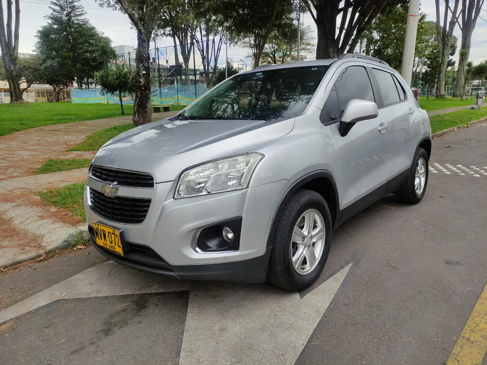 CHEVROLET TRACKER LS 2014