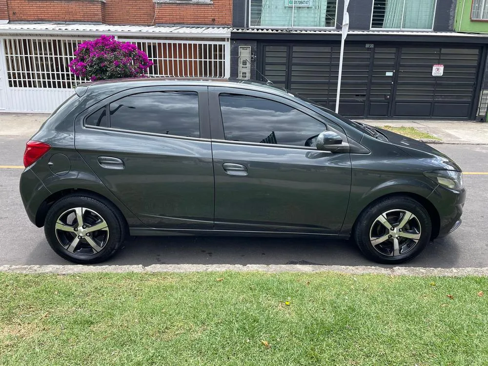 CHEVROLET ONIX 2018