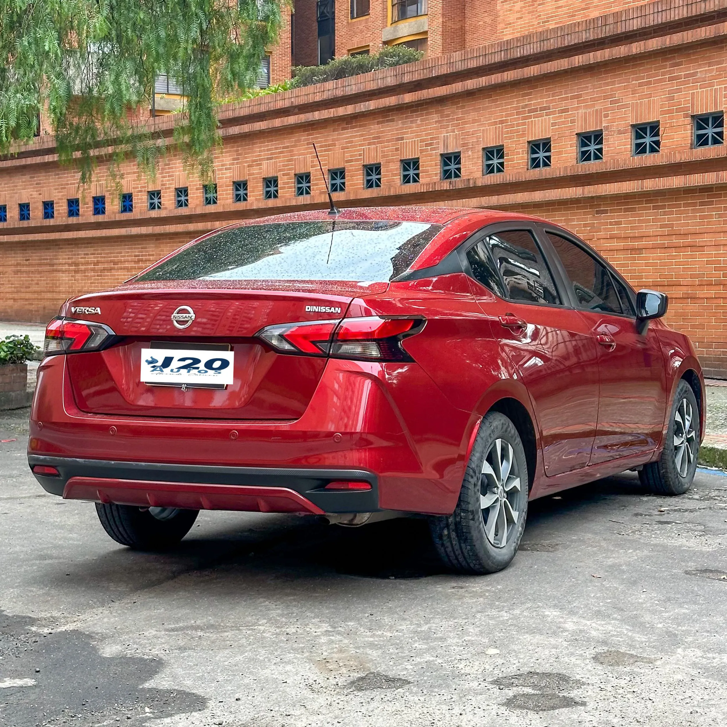 NISSAN VERSA SENSE 2020