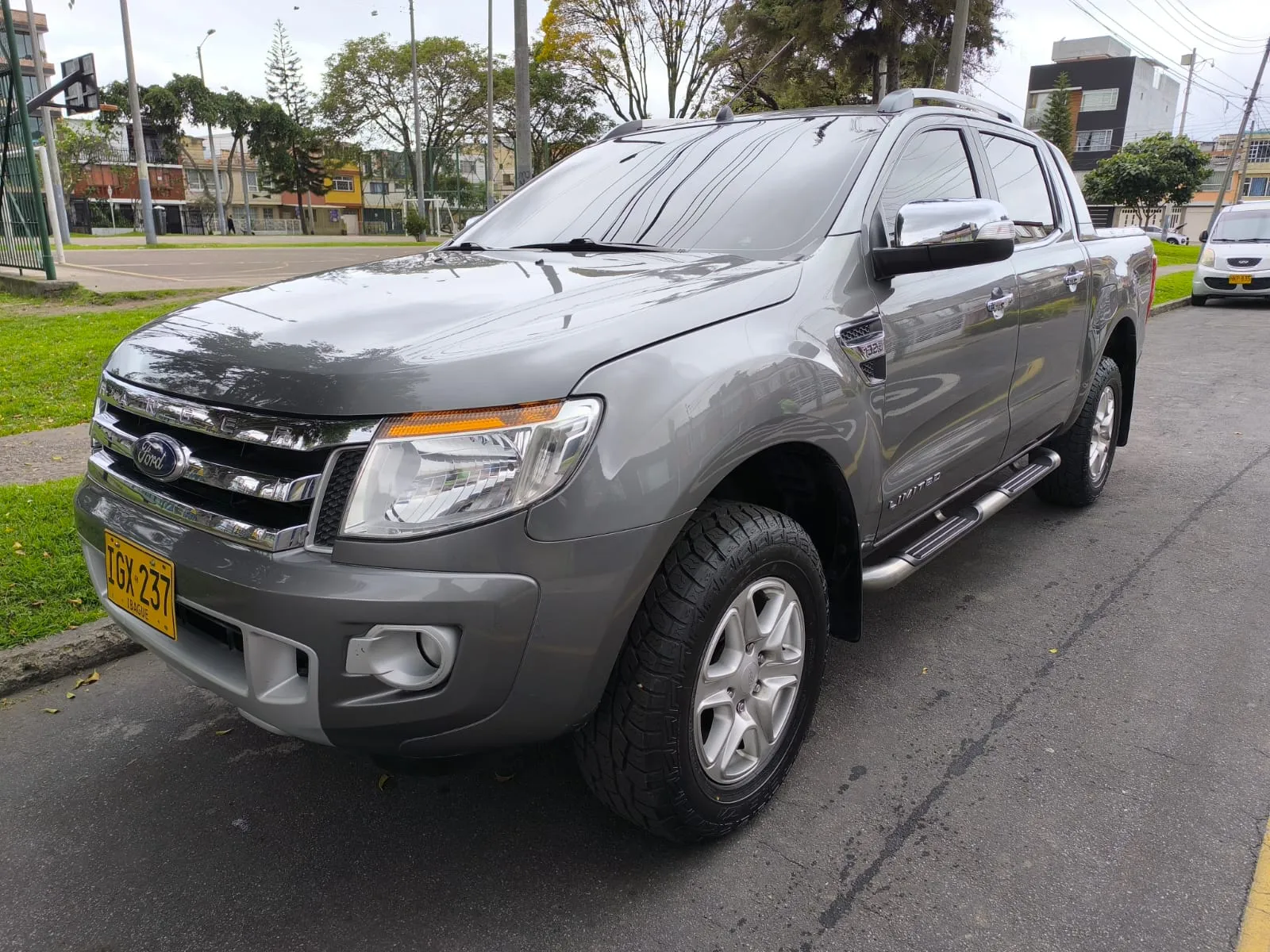 FORD RANGER LIMITED 2015