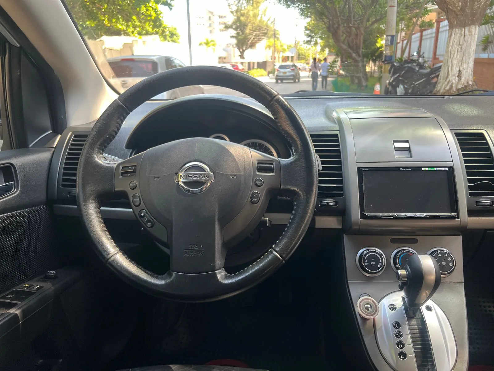 NISSAN SENTRA 2013