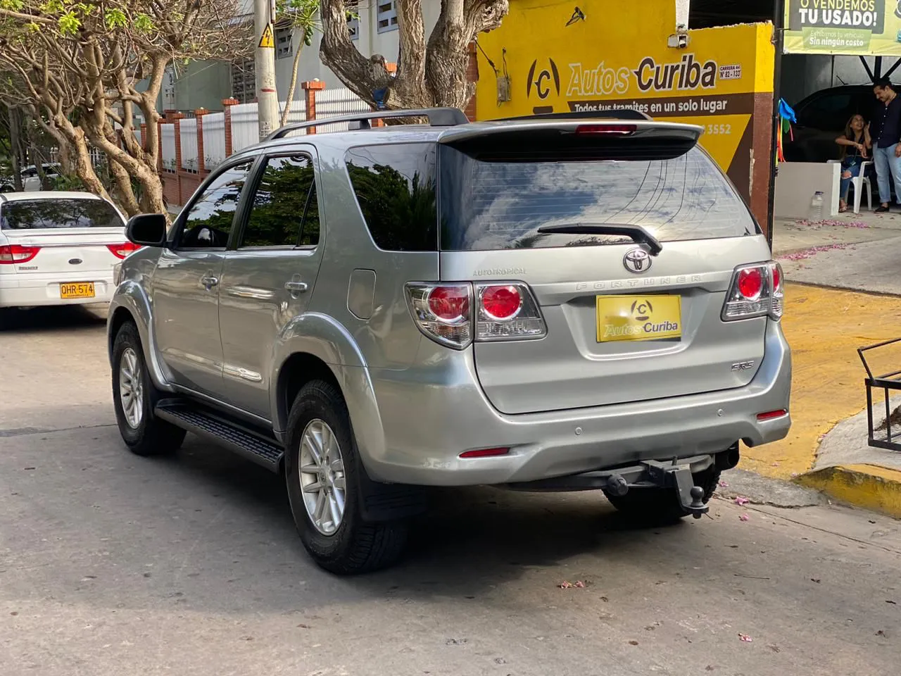 TOYOTA FORTUNER 2015