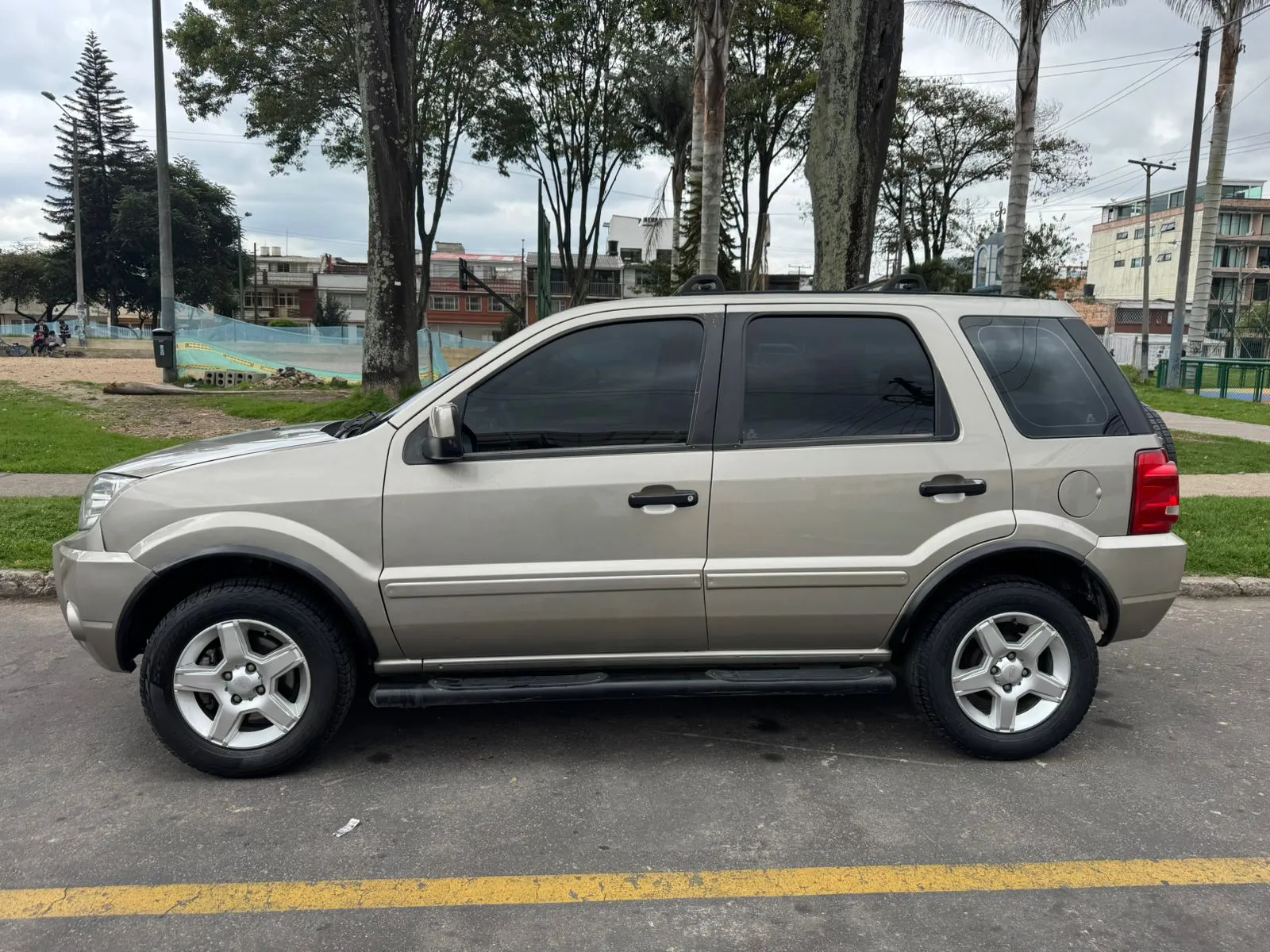 FORD ECOSPORT 2009