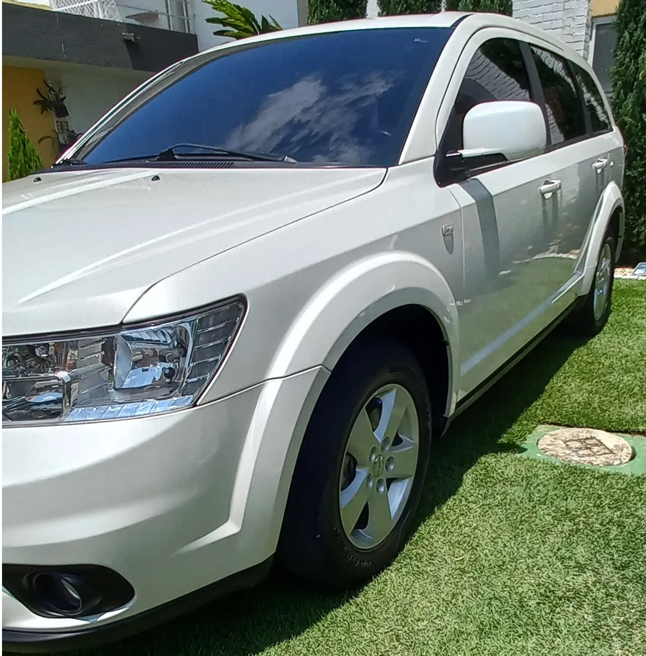 DODGE JOURNEY 2004