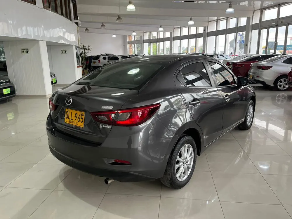 MAZDA 2 [2] TOURING SEDAN 2020