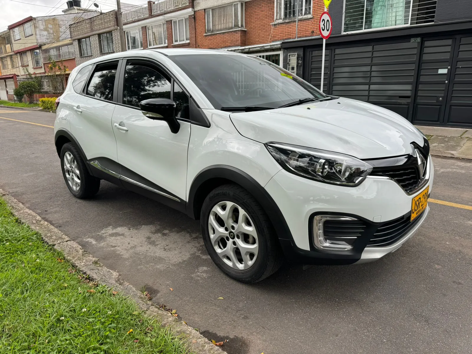 RENAULT CAPTUR ZEN 2021