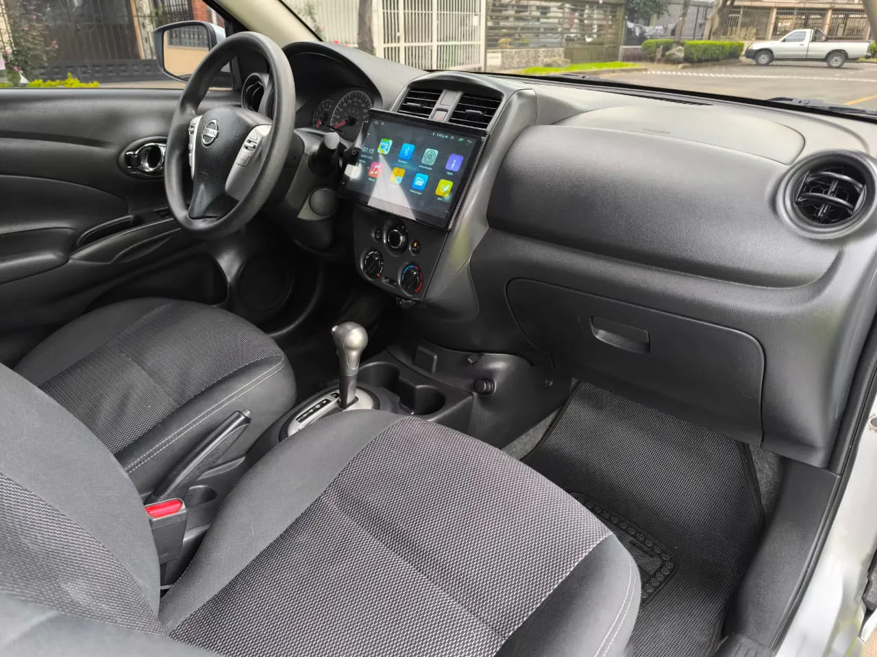 NISSAN VERSA 2018