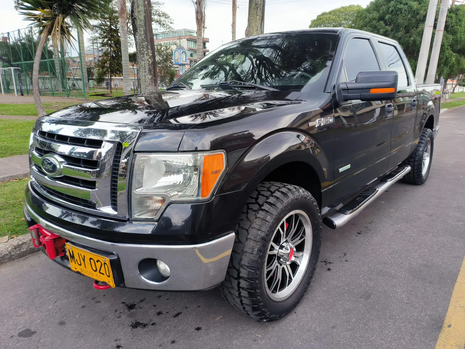 FORD F150 [12] XLT [SCAB] 2012