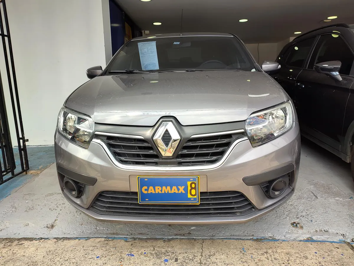 RENAULT LOGAN LIFE 2023