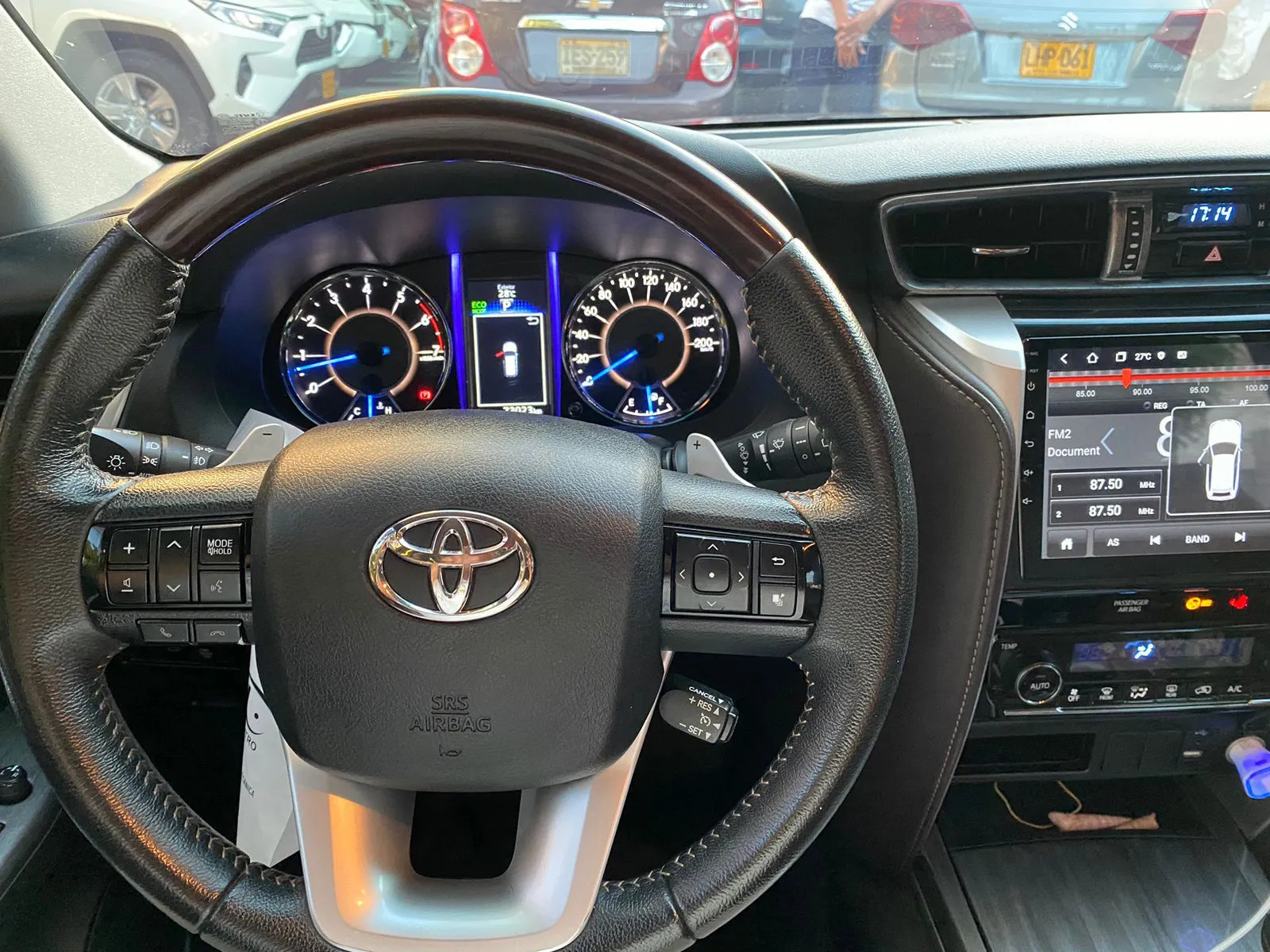 TOYOTA FORTUNER 2019