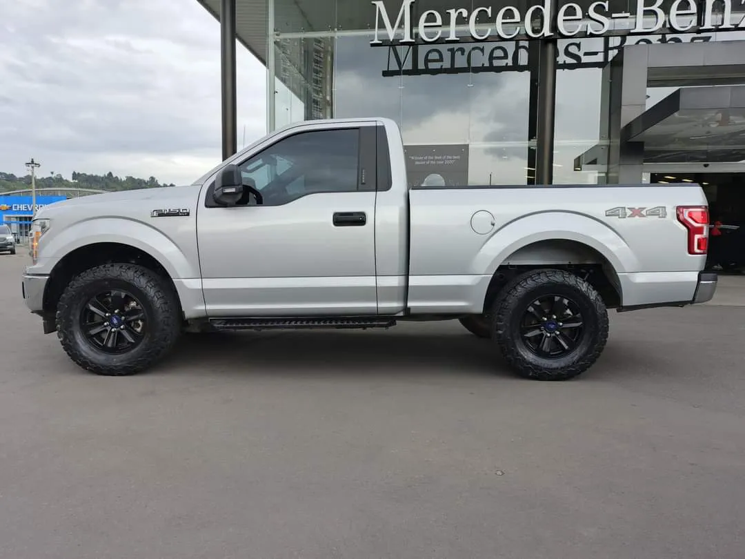 FORD F150 XLT 2019