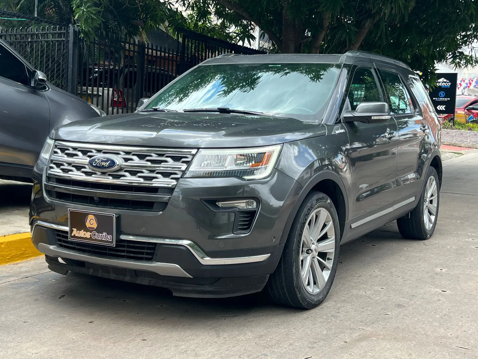 FORD EXPLORER 2019