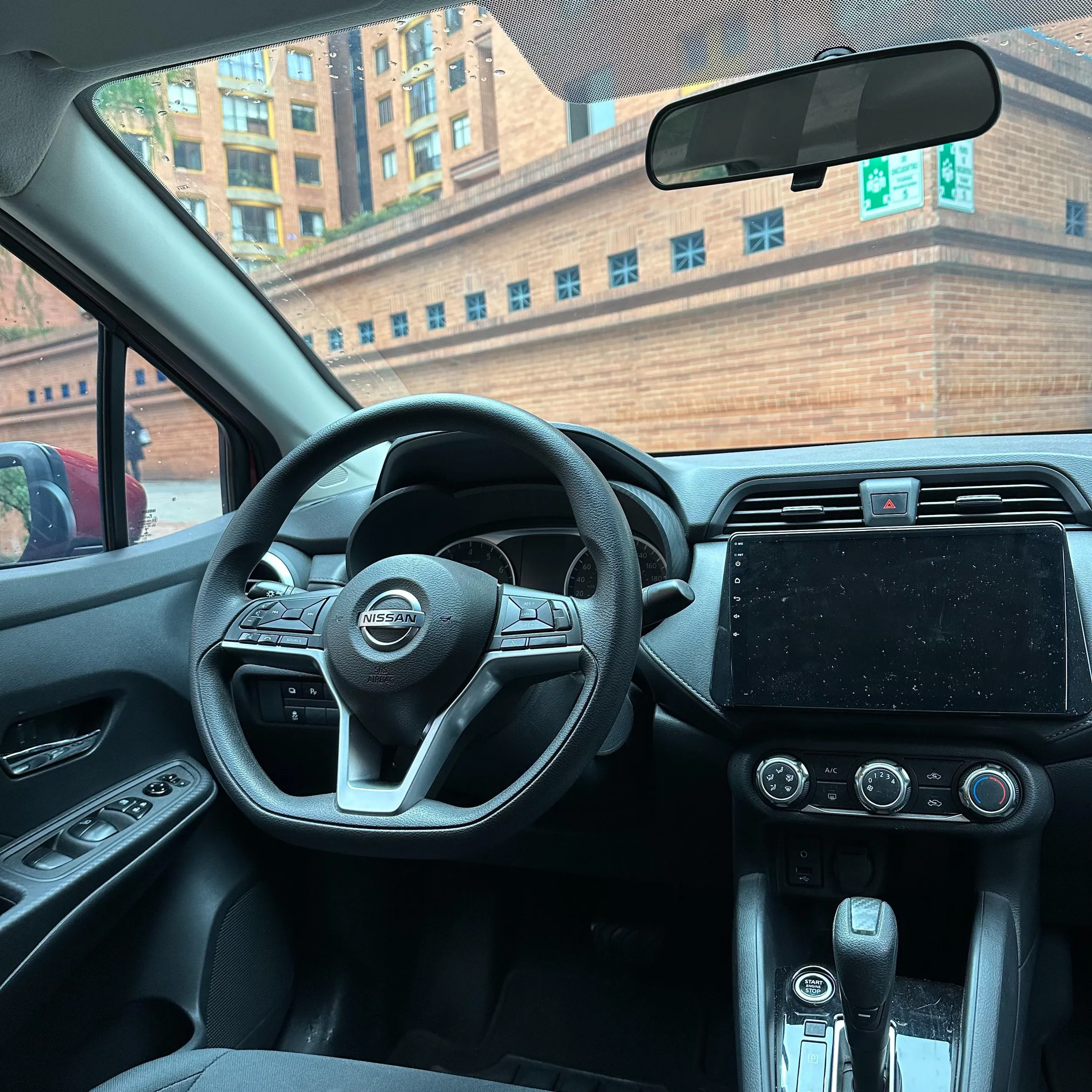 NISSAN VERSA SENSE 2020