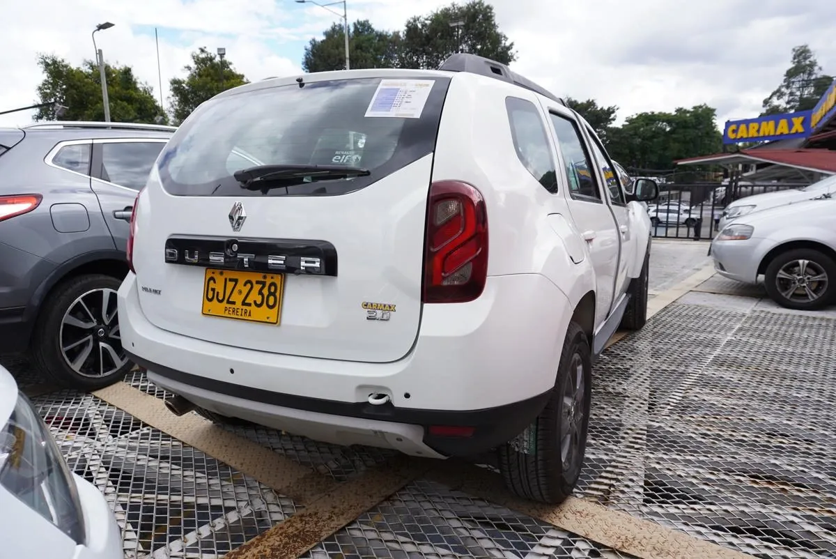 RENAULT DUSTER 2020