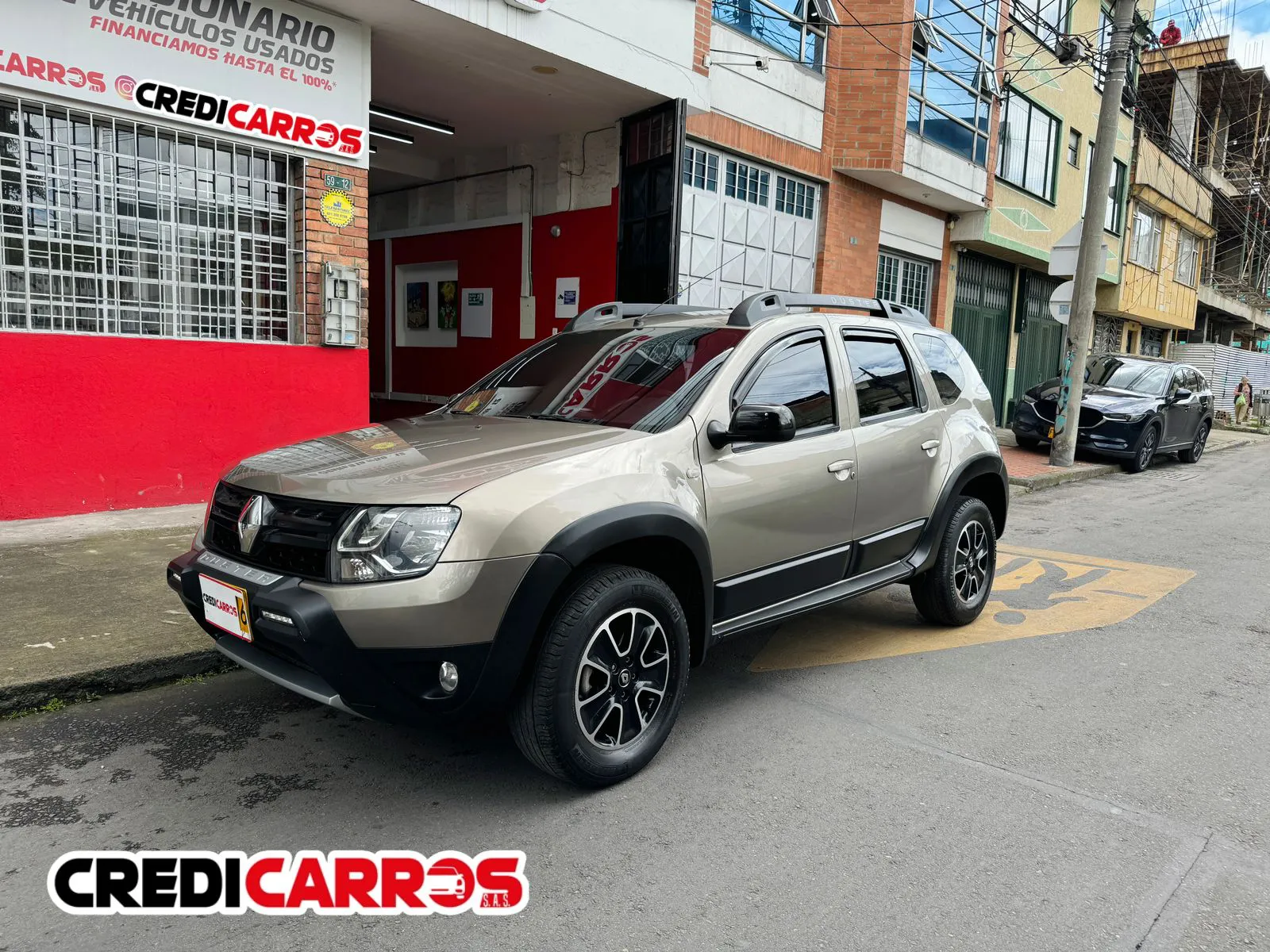 RENAULT DUSTER 2019