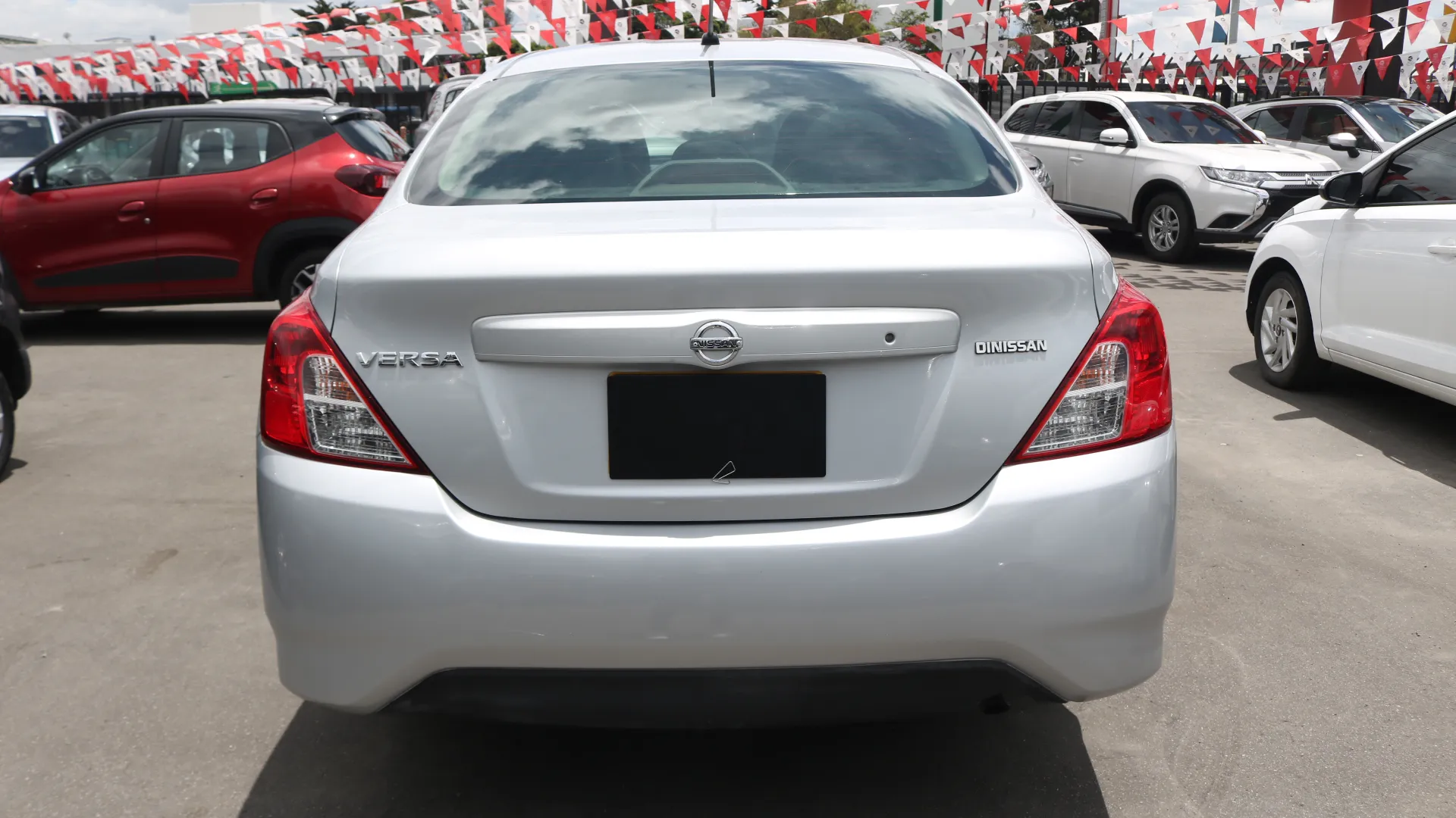 NISSAN VERSA [FL] DRIVE 2020