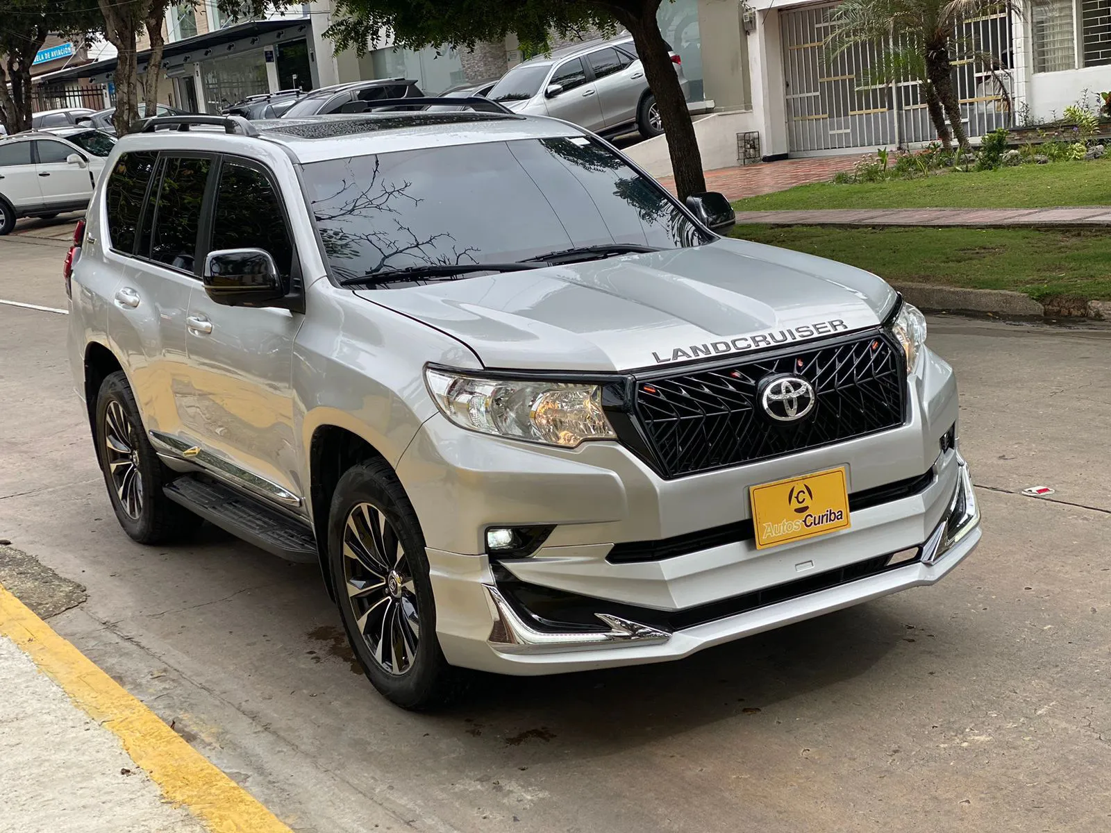 TOYOTA PRADO 2014