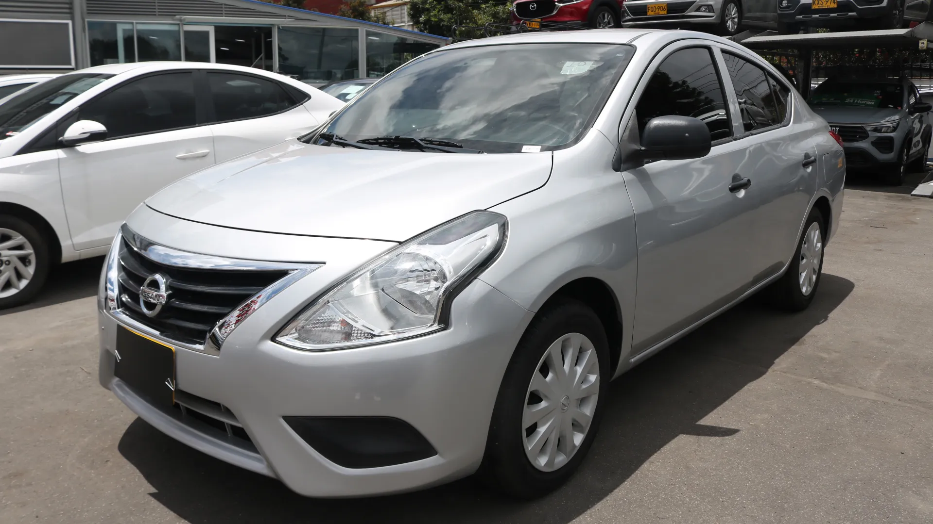 NISSAN VERSA [FL] DRIVE 2020