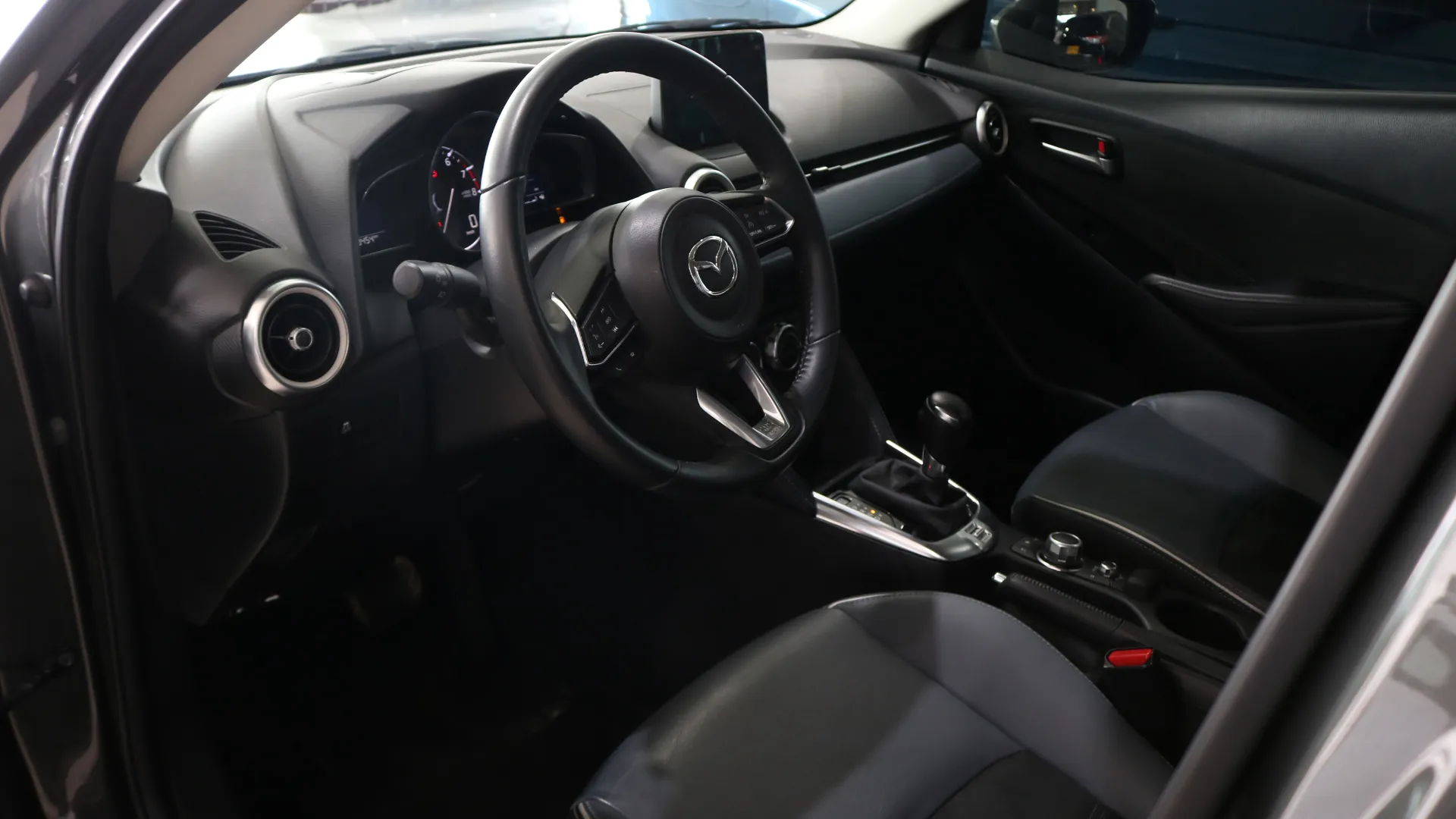 MAZDA 2 [2] [FL] TOURING 2023