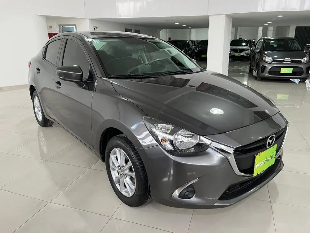 MAZDA 2 [2] TOURING SEDAN 2020