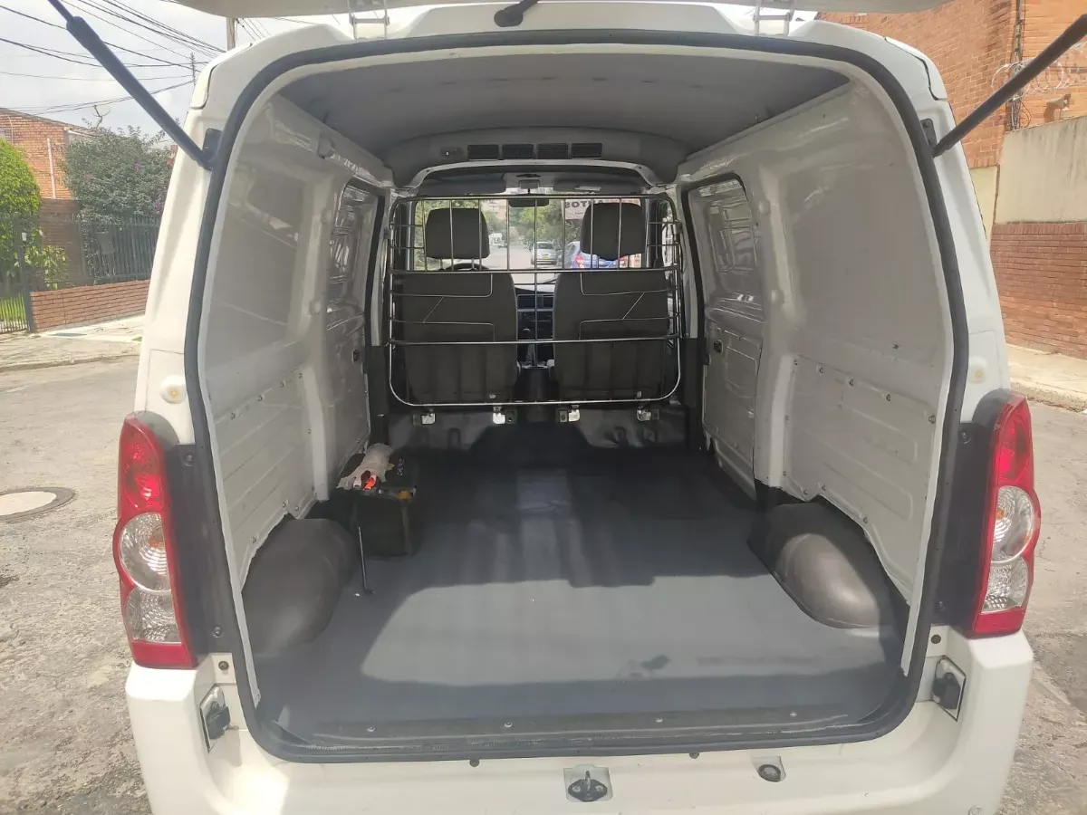 CHEVROLET VAN N300 CARGO PLUS 2021