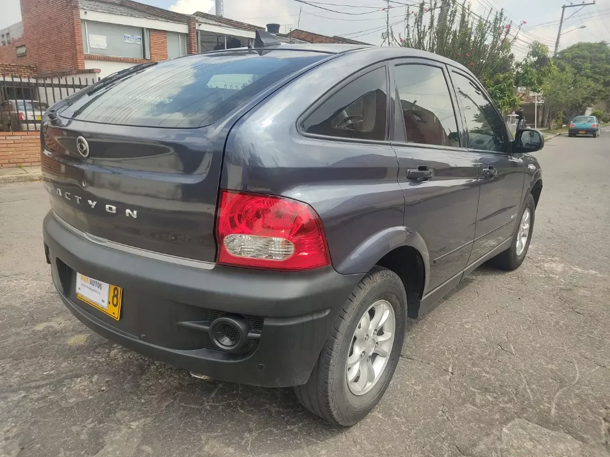 SSANGYONG ACTYON 2012