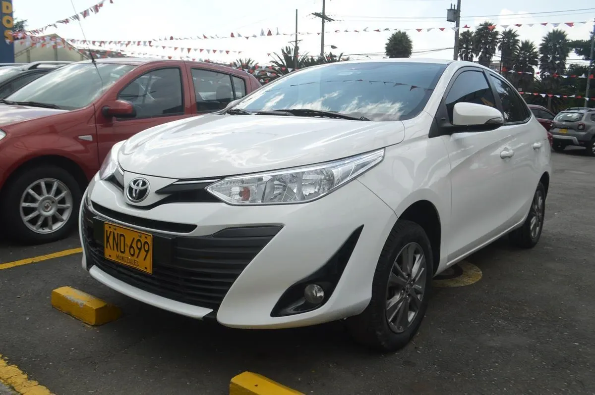 TOYOTA YARIS 2022