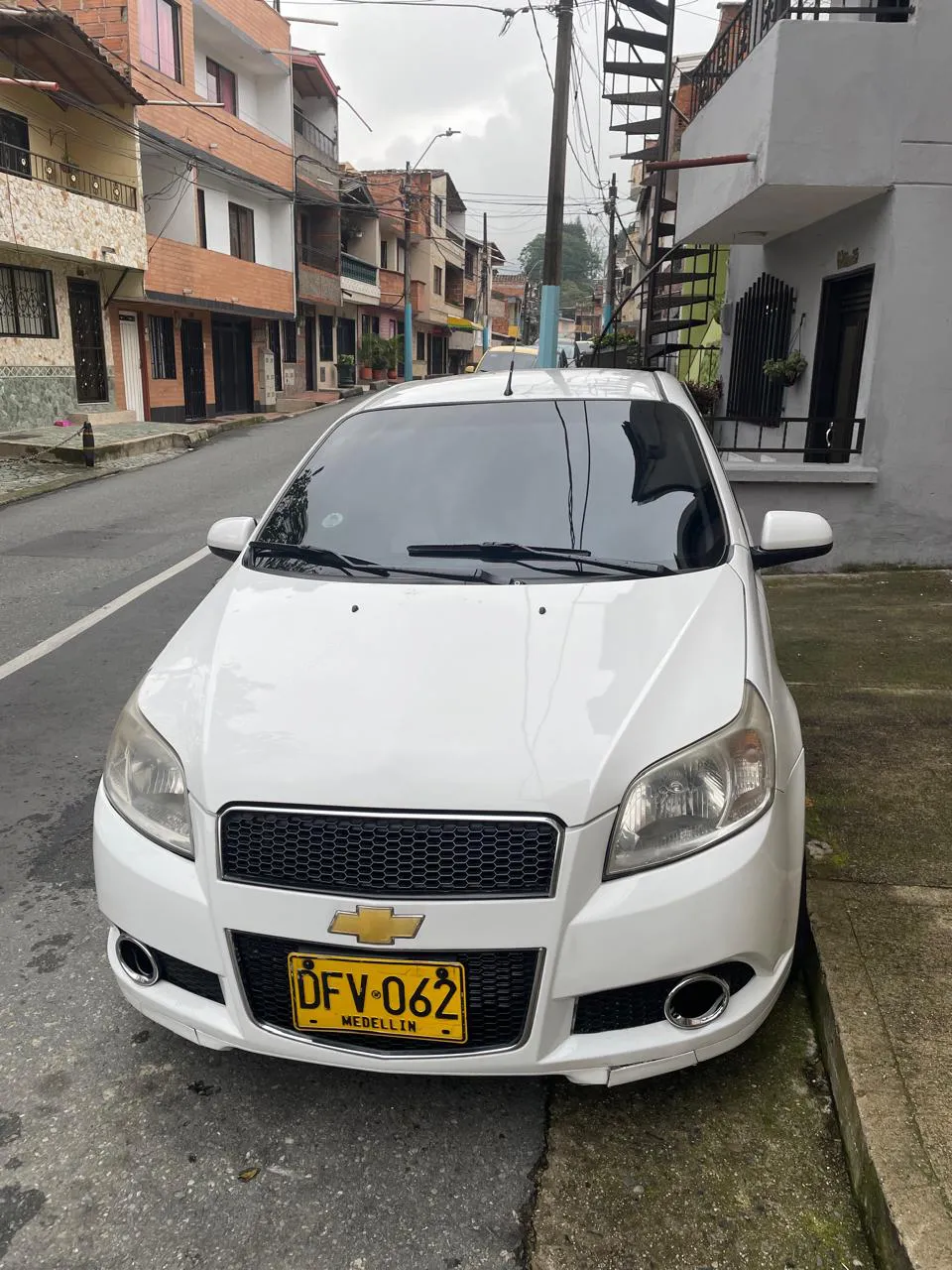 CHEVROLET AVEO 2012