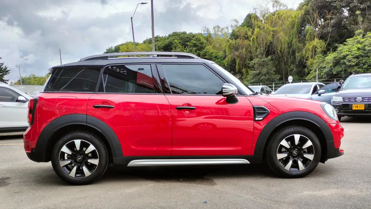 MINI COUNTRYMAN F60 LCI COOPER CLASSIC 2019