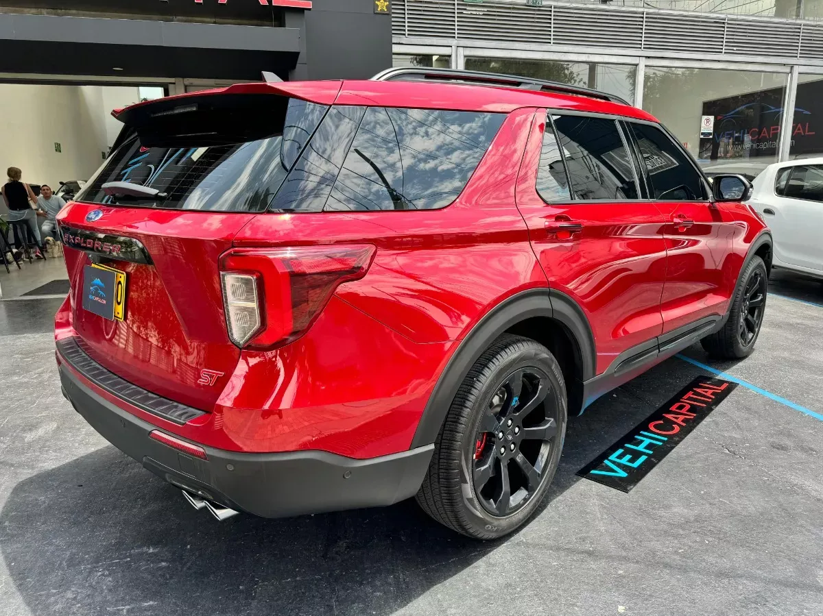 FORD EXPLORER [6] ST 2022