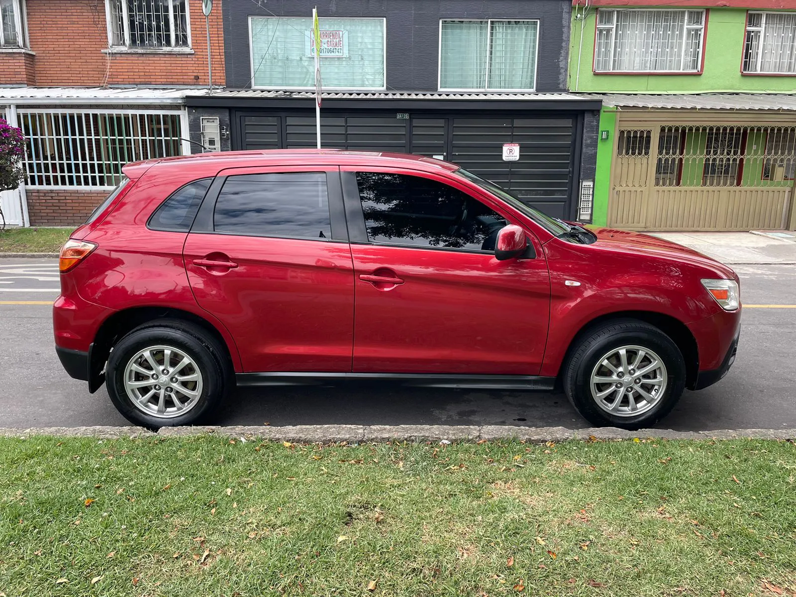 MITSUBISHI ASX GLX 2011