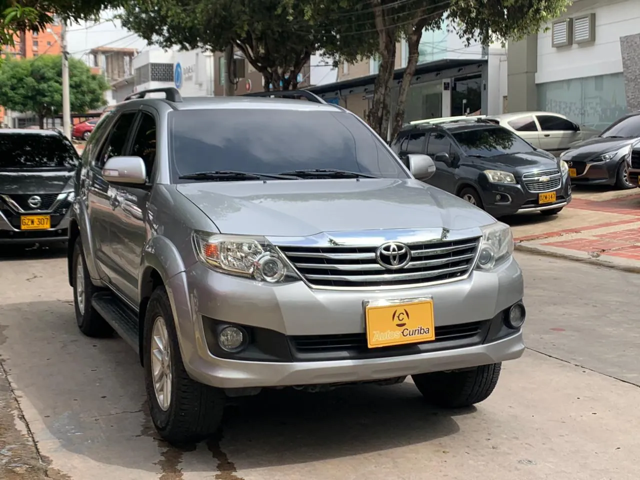 TOYOTA FORTUNER 2015